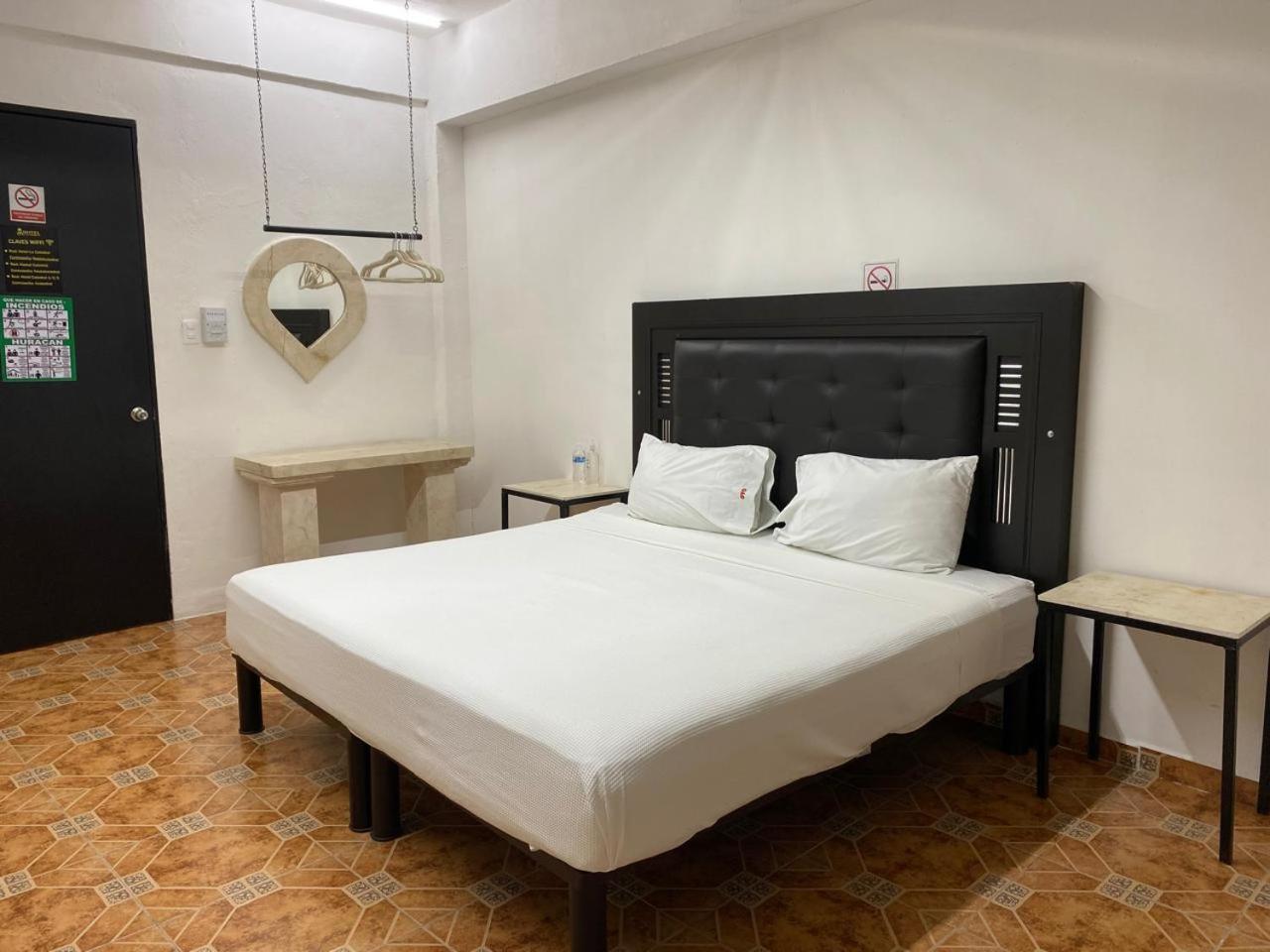 Hotel La Catedral メリダ エクステリア 写真