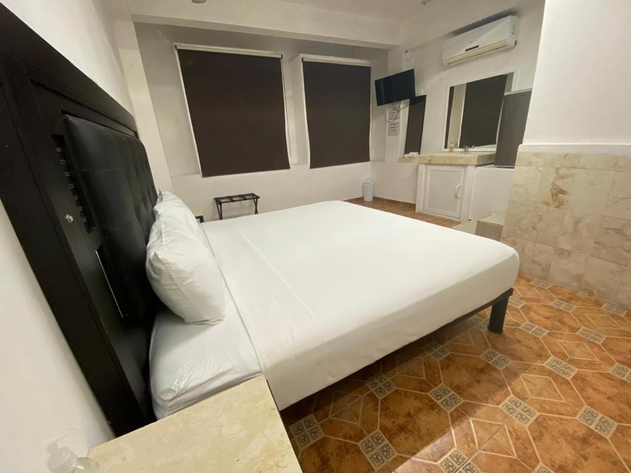 Hotel La Catedral メリダ エクステリア 写真